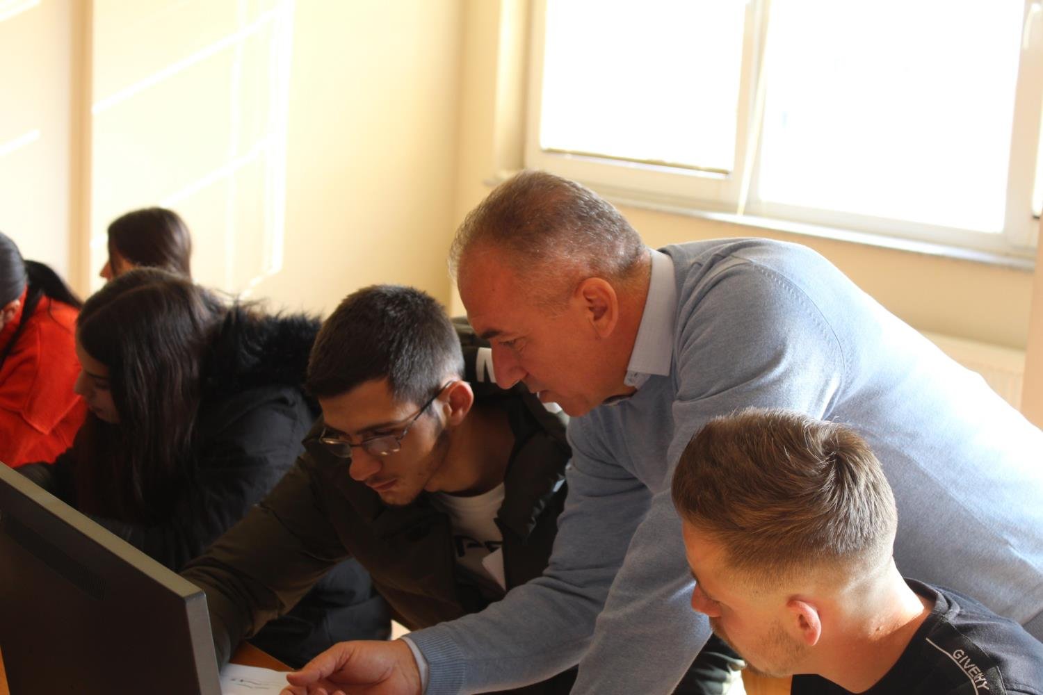 2.JPG